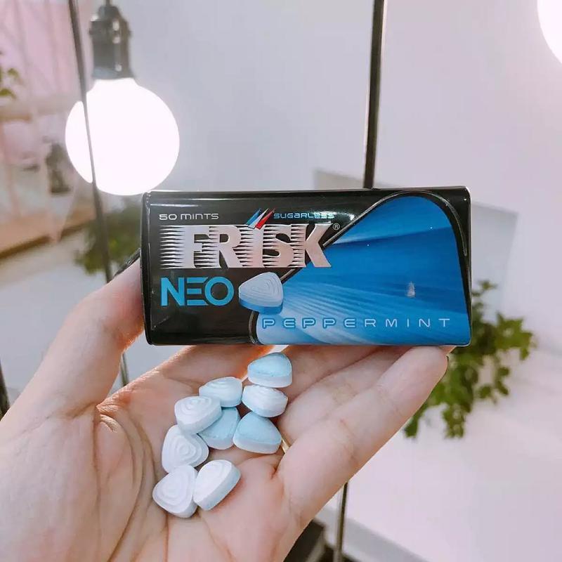 Shop bán Frisk Neo Peppermint kẹo ngậm BJ bạc hà kẹo phòng the Nhật Bản kẹo tình yêu hộp 50 viên  nhập khẩu